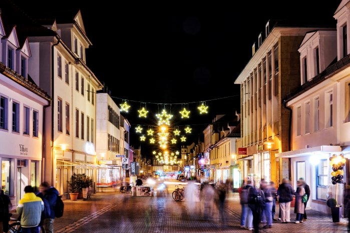 Erlanger Innenstadt zur Adventszeit (c) ETM Florian Trykowski.jpg