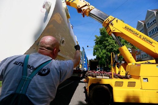 Druckkammer Karlsruhe Einzug Mai 2012.jpg