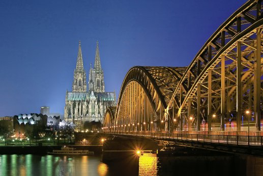 Cologne_Night.jpg