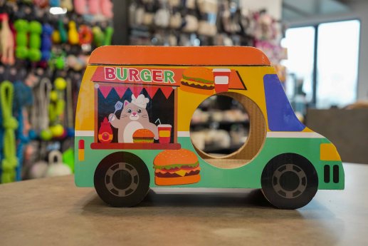 Katzenkratzboard (8). Viele Varianten erhaeltlich.jpg