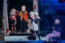 SALOME im Bühnenbild von rosalie ab 22.3.2025 wieder im Spielplan der Oper Leipzig