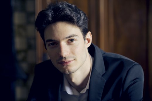 Adi Neuhaus Foto Jean-Baptiste Millot.jpg.jpg