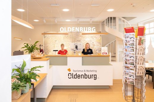 Oldenburg_Touristinfo_Tresen_2024_MD_02399_CC0.jpg
