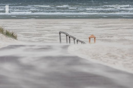 Strandabgang auf Juist.jpg