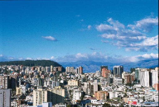 Quito Panorama.jpg