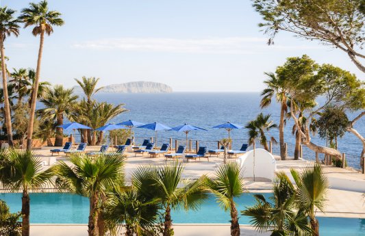 Pool-c-FERGUS-Style-Punta-Arab-_4.jpg
