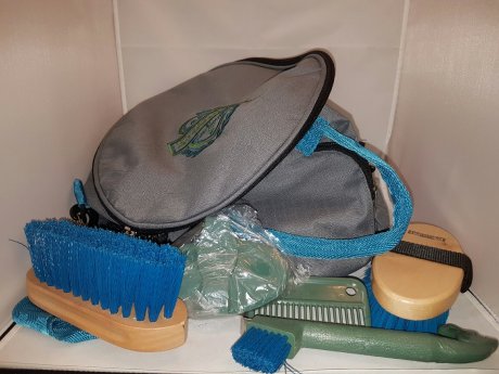 Hufschuhdoktor - Grooming Bag-Pferdepflegetasche.jpg