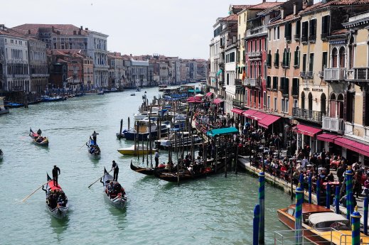 Venedig_Kanal.jpg