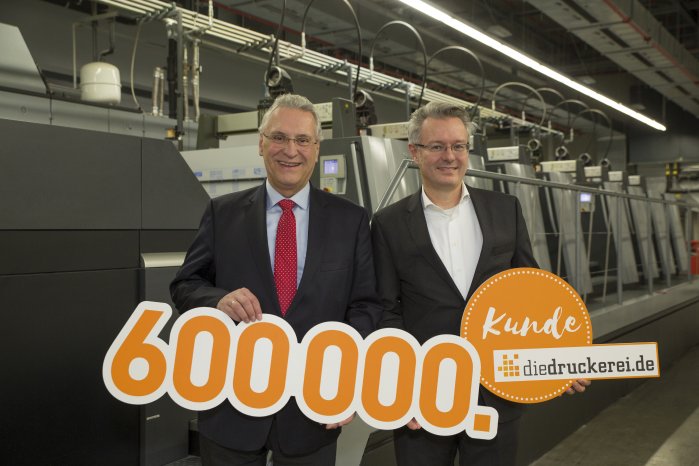 diedruckerei-de-600000-Kunden-Staatsminister-Herrmann-Fries-RGB.jpg