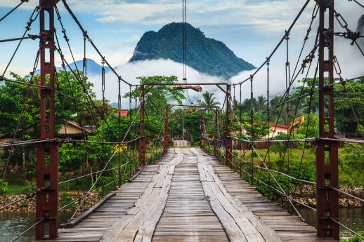 01_Laos ©Nakornthai Shutterstock.jpg