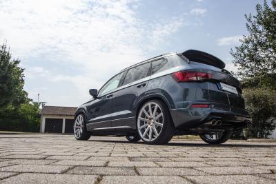 Cupra auf großem Fuß: 21-zöllige DeVille-Felgen am Ateca-Topmodell