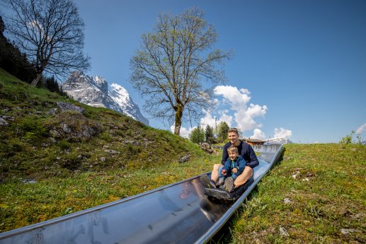 Pfingstegg Rodelbahn (c) Jungfrau Region Tourismus AG.jpg