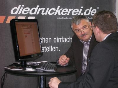 Kundenberatung wird auch in der Onlinedruckerei www.diedruckerei.de groß geschrieben