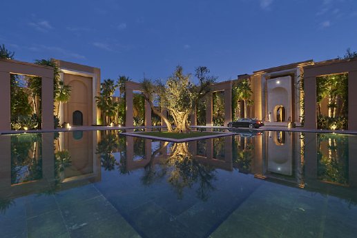 marrakech-hotel-exterior-entry.jpg