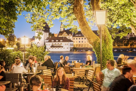 Konstanz-Biergarten-Terrasse-Constanzer-Wirtshaus-Abend-03_Copyright_MTK-Dagmar-Schwelle.jpg
