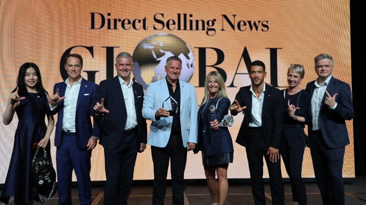 Representatives of PM-International on stage.JPG