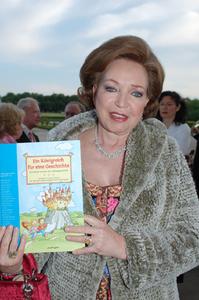 I.K.H. Diane Herzogin von Württemberg.jpg