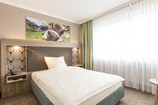 Premium Doppelzimmer im AKZENT Hotel Bavaria Oldenburg.jpg