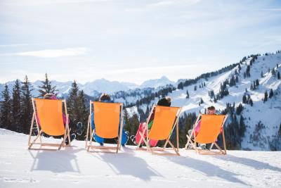 Wintersonne genießen in den Hörnerdörfern im Allgäu