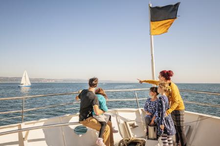 Konstanz Bodensee Schifffahrt BSB Ausflug Familie Deck - Herbst, Copyright MTK Dagmar Schwelle