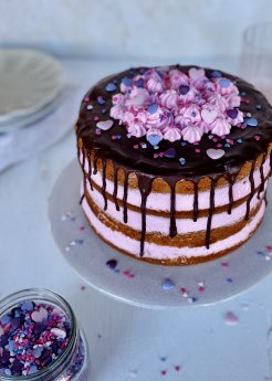 Sweetheart Torte 1.jpeg