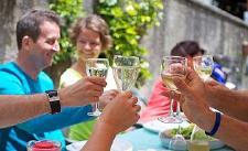 „Nochevieja“ unter spanischer Sonne: Wanderer erleben den Jahreswechsel auf Teneriffa, in Valencia oder auf Mallorca