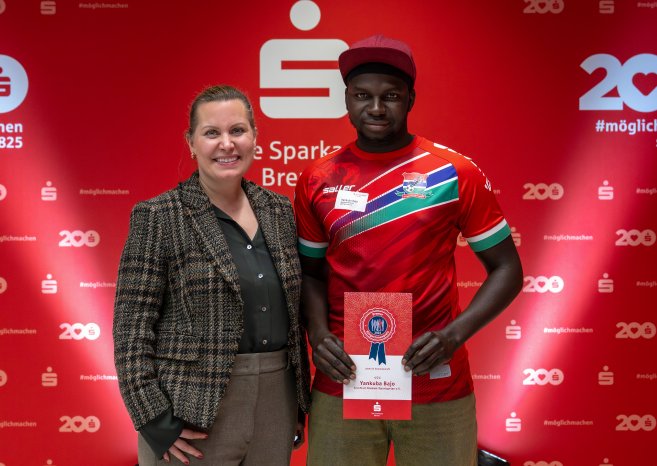 SPK Dr. Sonja Kastin mit dem 1. Platz der Kategorie U 21 Bremer Bürger_innenpreis.jpg