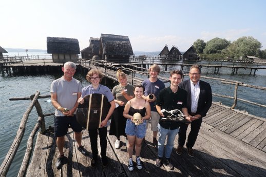 Abb.1-Uni Tübingen Projekt Pfahlbauten.jpg