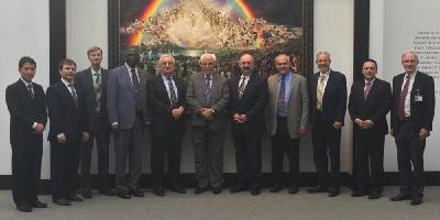 Dialogteilnehmer STA-STAR (Ganoune Diop 4. v.l., Nikolaus Satelmajer 5. v.l., Davi P. Silva 6. v.l.) / © Foto: Public Affairs and Religious Liberty News/Adventist Review