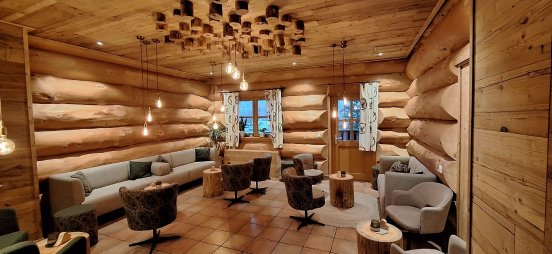 Lounge_MW_1.jpg