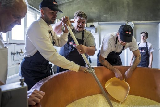 ST_3x2_Culinary-Grand-Tour-Summer-2026_138310.jpg