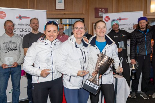 crew-silke-basedow_55611379558_o.jpg
