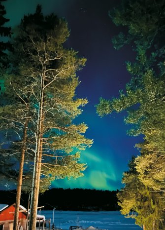 FINNLAND - Polarlichter ┬⌐ Karawane.jpg
