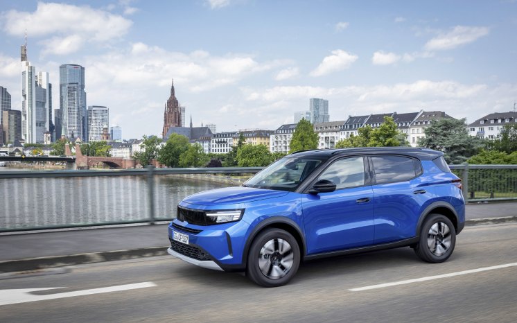 OpelFronteraGS (1).jpg