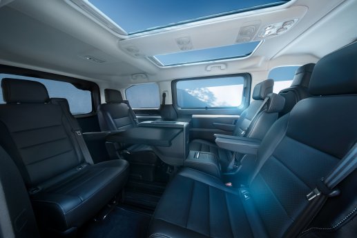 NeuerOpelZafiraElectric (4).jpg