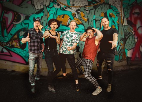 Fäaschtbänkler_Pressefoto24[90].jpg
