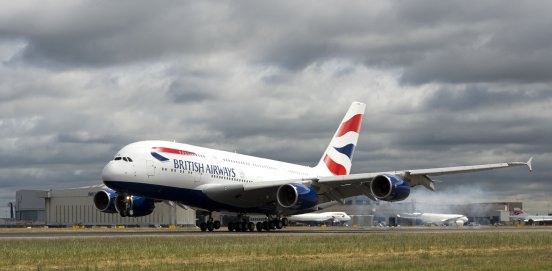 Der erste A380 von British Airways.jpg