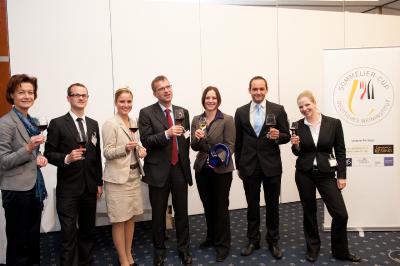 Melanie Layer gewinnt Sommelier-Cup 2011 des Deutschen Weininstituts