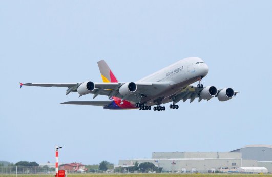 ASIANA_A380_NOLO.png