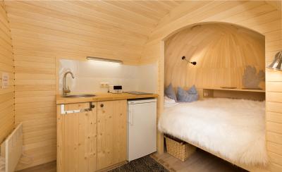 Igluhut innen / Bild: Camping-Grüntensee-International