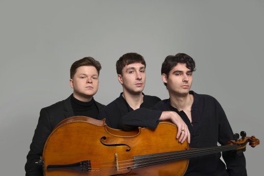 AlvierTrio2.jpg