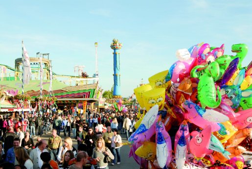 Cannstatter Volksfest_c_Stuttgart-Marketing GmbH.jpg