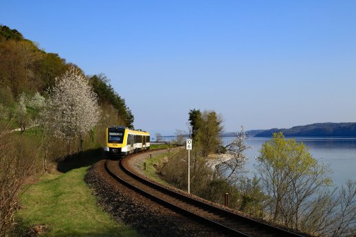 Bodenseegürtelbahn bei Sipplingen_9Z5A0857_Autor Felix Löffelholz.jpg