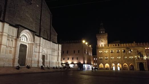 Piazza in Bologna, Emilia-Romagna