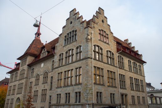 Schulhaus_Lavater_Swisspacer_01.jpg