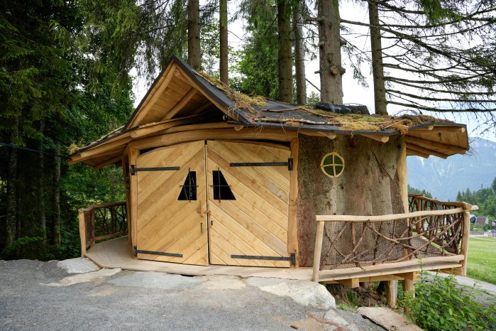 KunstWerker Hütte 2025.jpg