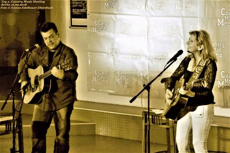 Bea & Olli, Acoustic Country Duo mit Bluegrass & Country / Foto: Yvonne Edelbauer-Ebersbach