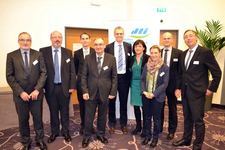 Die Organisatoren und Referenten v.l.n.r.: Jürgen Ahlers, Conditorei Coppenrath & Wiese GmbH & Co. KG, Wilko Quante, CSM Deutschland GmbH, Gerhard Brankatschk, Verband der ölsaatverarbei-tenden Industrie in Deutschland e.V., Martin Roth, Nestlé Schöller GmbH, Jürgen Keil, Cargill Refined Oils Europe, Dr. Sabine Eichner, Deutsches Tiefkühlinstitut e.V., Stefanie Bergmeier, Deutsches Tiefkühlinstitut e.V., Jens Frey, Olenex C.V, Dr. Andreas Bosselmann, bofrost* Dienstleistungs GmbH & Co. KG