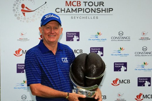 Roger_Chapman,_Sieger_MCB_Tour_Championship_Seychellen_(c)_Getty_Images.jpg