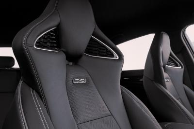 Neuer Opel-Performance-Sportsitz: Maßgeschneidert für Insignia GSi